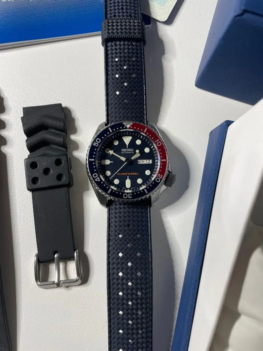 Seiko SKX009 - Image 1