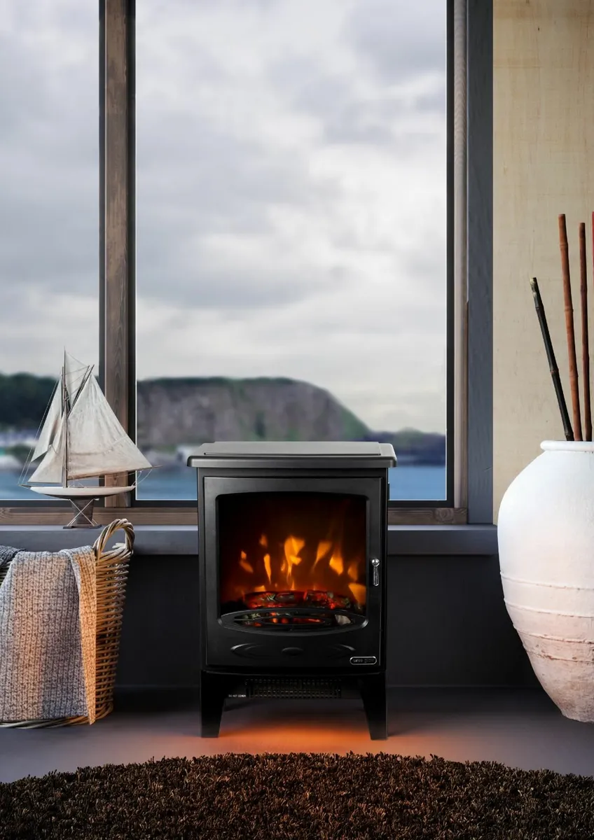 Ezee Glow Wee Hugo Black Electric Stove - Image 1