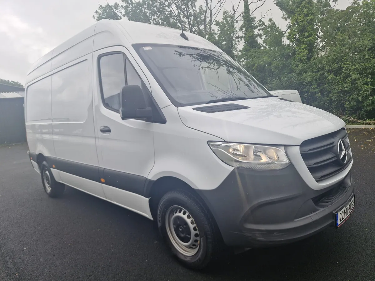 Mercedes-Benz Sprinter 2022 - Image 1