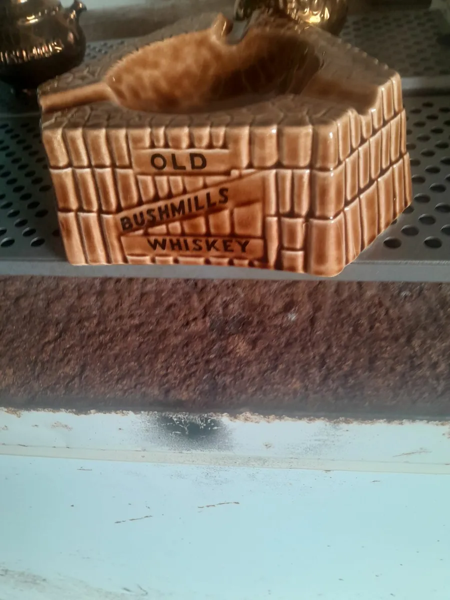 Arklow pottery  Bushmills  ashtray - Image 1