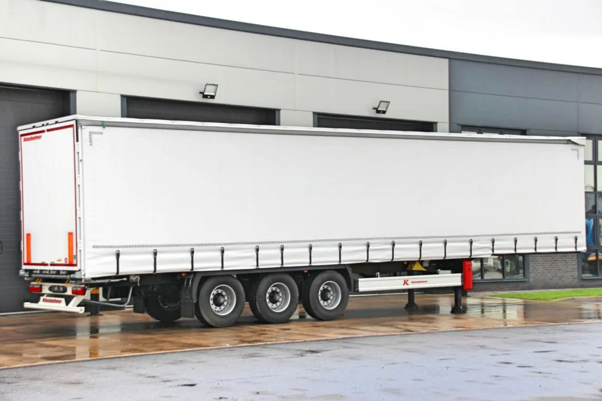 2025 KÄSSBOHRER 3 AXLE EUROLINER CURTAINSIDER - Image 4