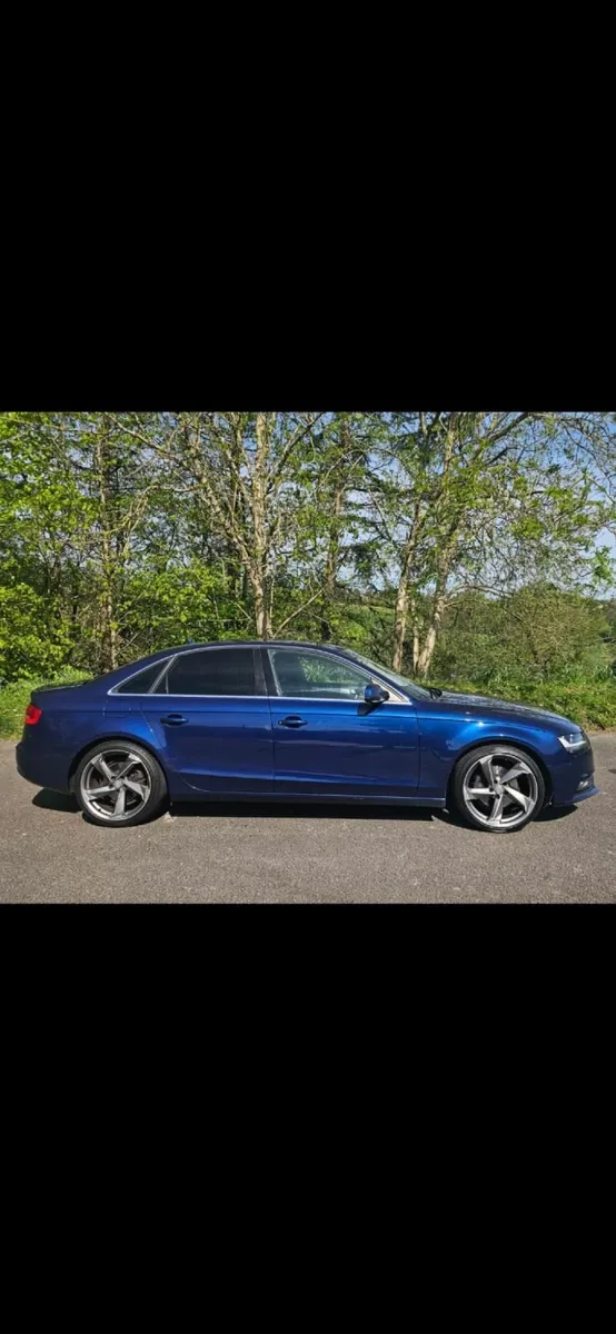 Audi A4 2014 - Image 2