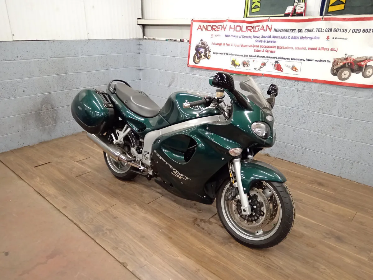 Triumph Sprint ST 955 - Image 2