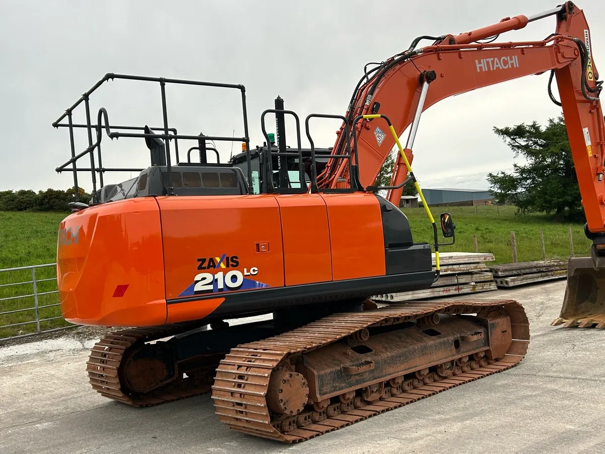 Hitachi ZX210-6LCN - Image 4