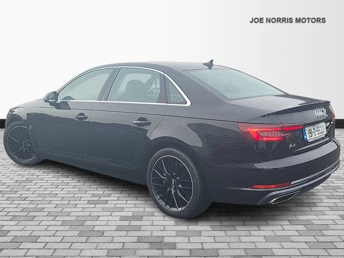Audi A4 1.4 TFSI AUTOMATIC LOW KMS - Image 3