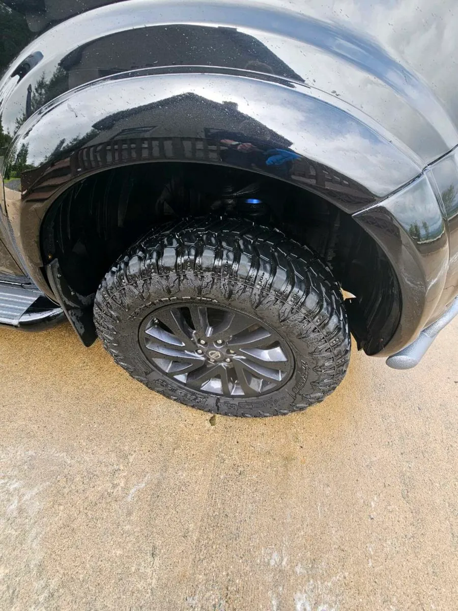 Nissan navara np300 - Image 4