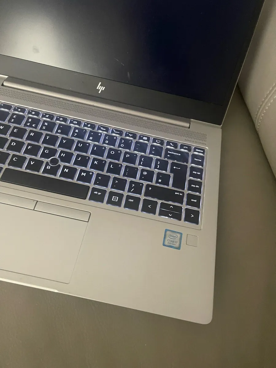 Hp laptop i7 pro 16-256 win 11 pro - Image 2