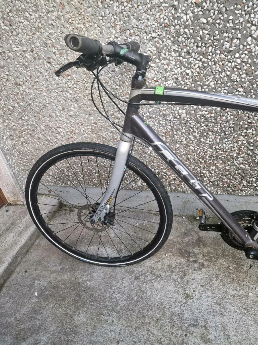 Felt qx 85 flat bar size XL - Image 3