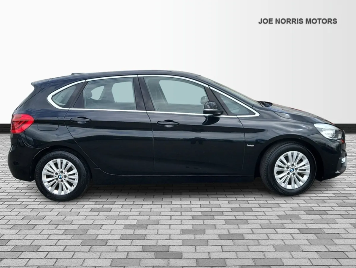 BMW 2-Series 218 2.0 Diesel Automatic - Image 4