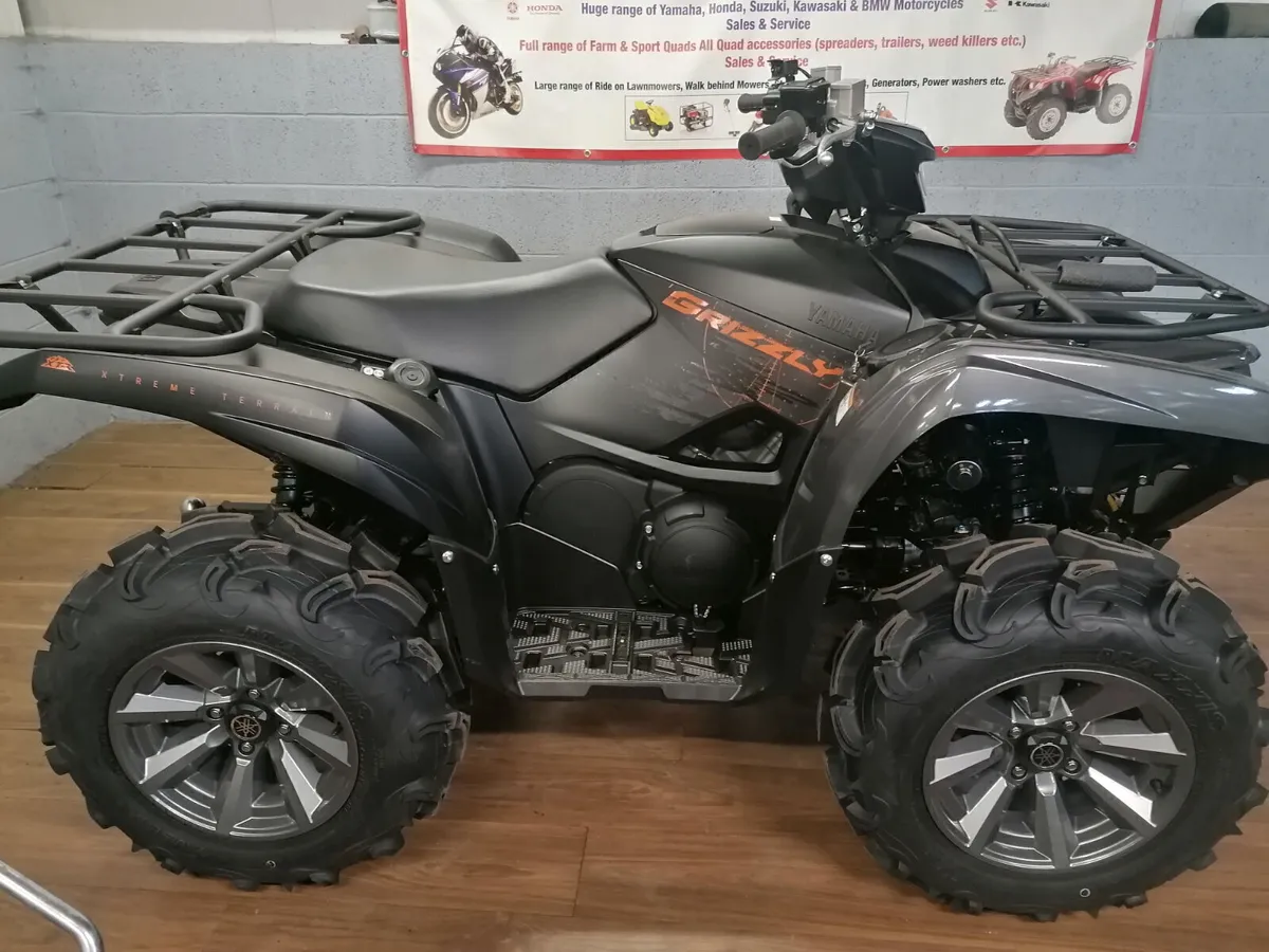 Yamaha YFM 700 Grizzly Special Edition Quad Black - Image 1