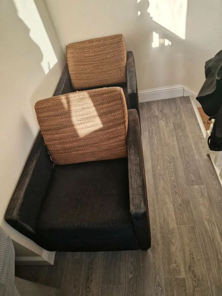 2 ex hotel couch - Image 1