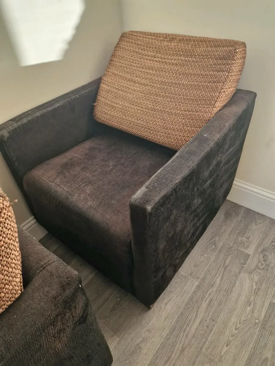 2 ex hotel couch - Image 3