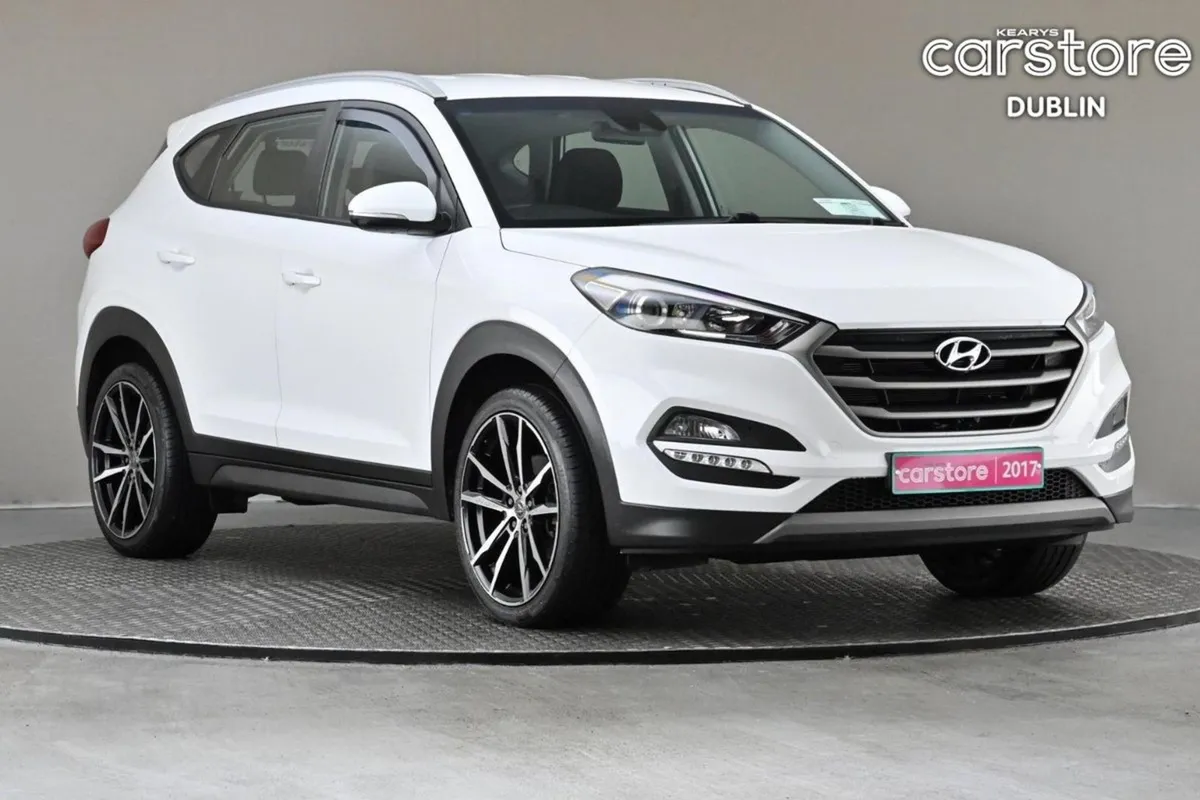 Hyundai Tucson 1.6 6spd Comfort  upgraded 20  All - Image 1