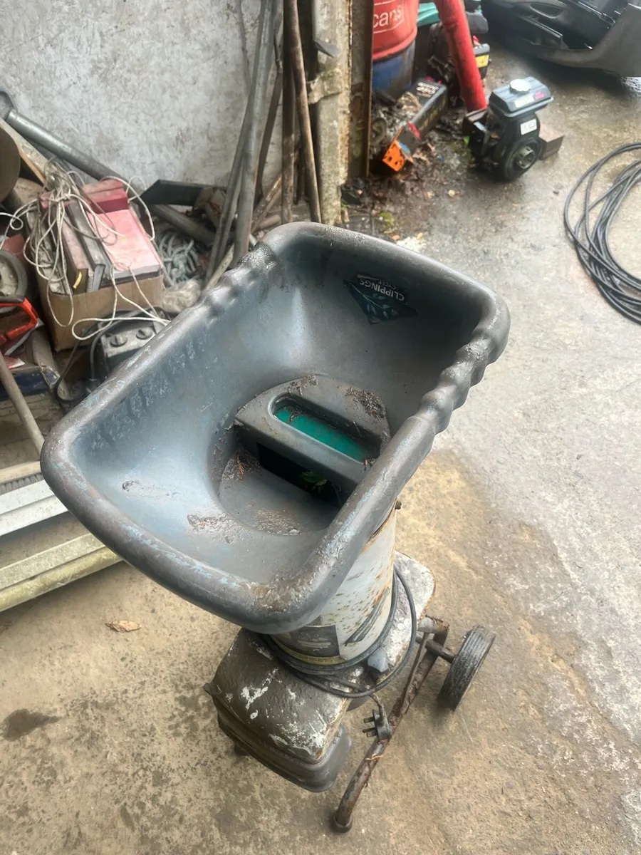 Ryobi garden mulcher - Image 4