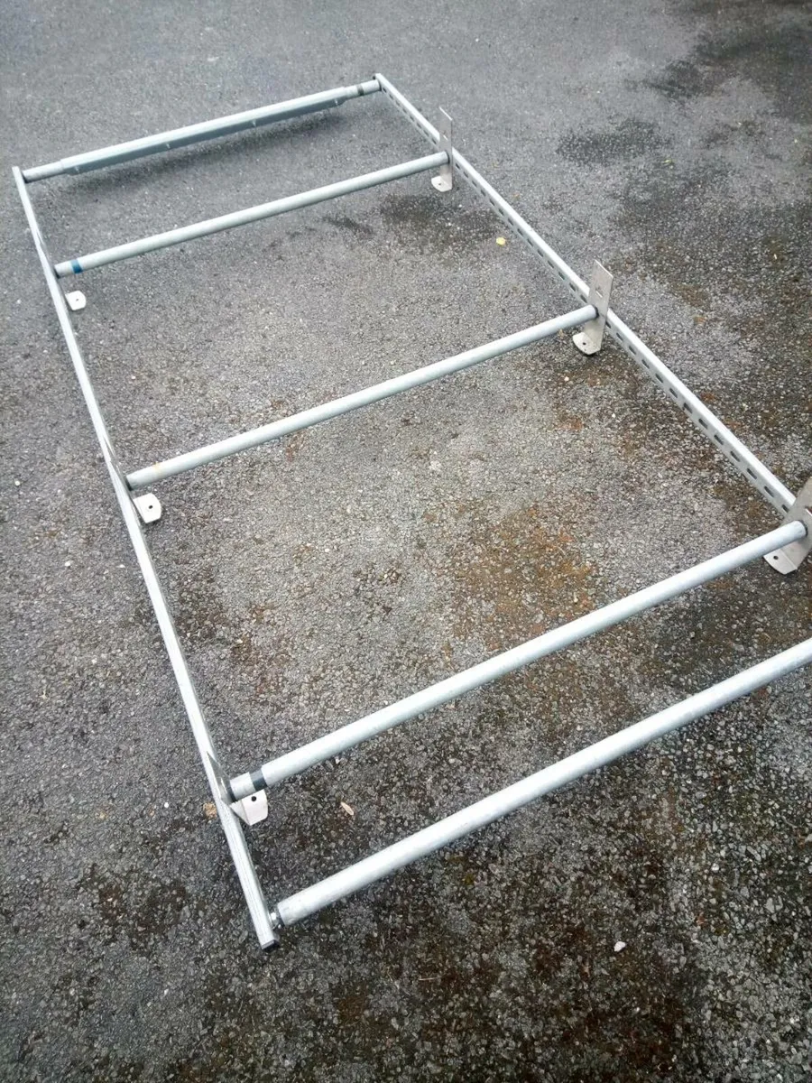 Roof Rack with Sliding Bar (Load&Unload easily) - Image 2