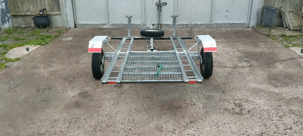 Transporter trailer in good condition for sale - Image 2