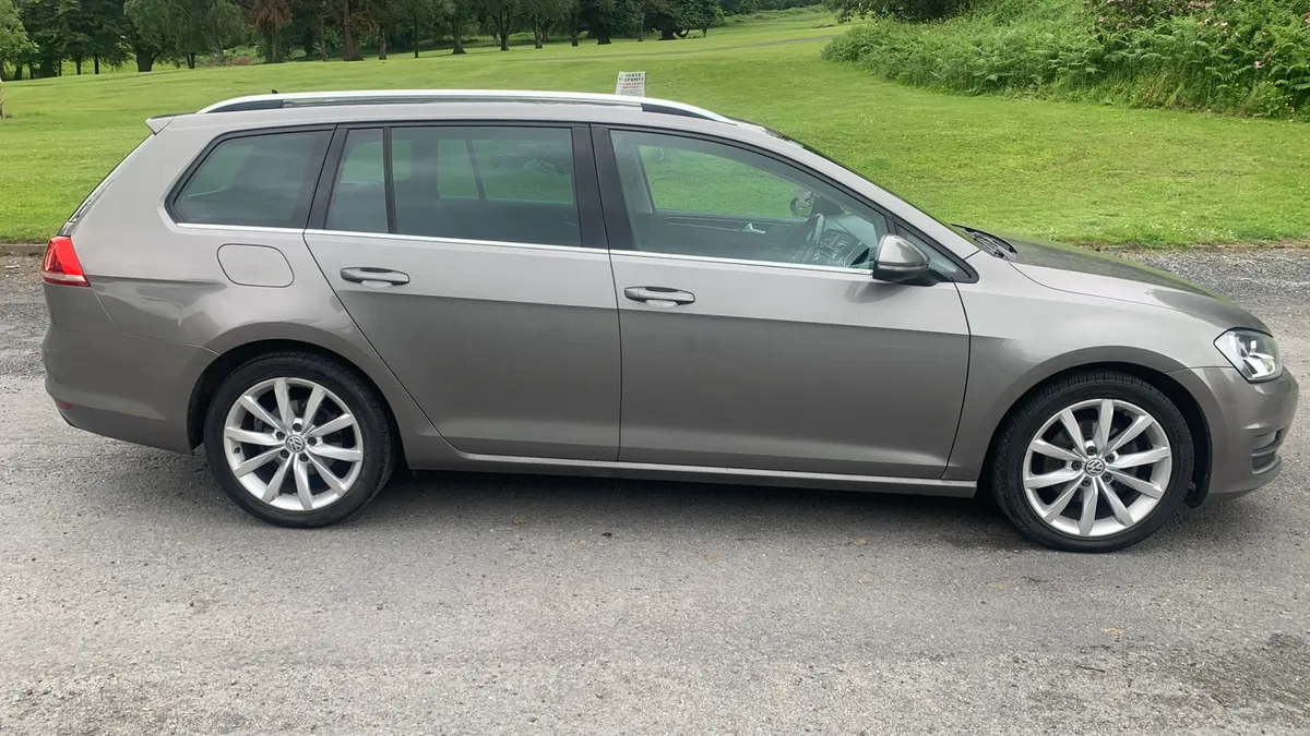 Volkswagen Golf 2015 - Image 2