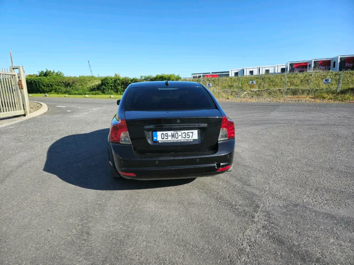 2009 Volvo S40 - Image 3