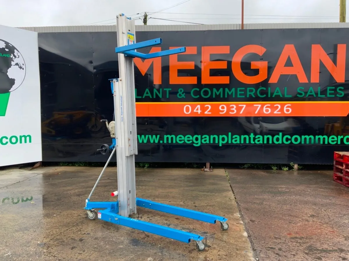2023 GENIE SLA -15 MATERIAL LIFT........5369. - Image 4