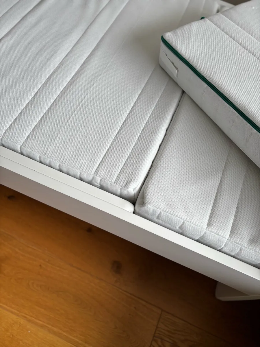 Junior bed - Image 4