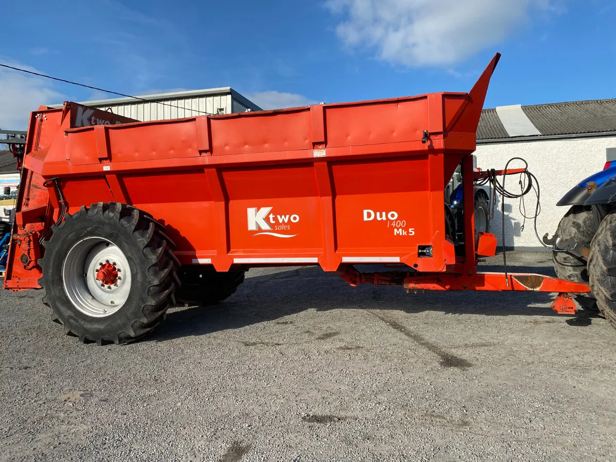 K-Two 14 Tonne Rear Discharge Muckspreader - Image 2