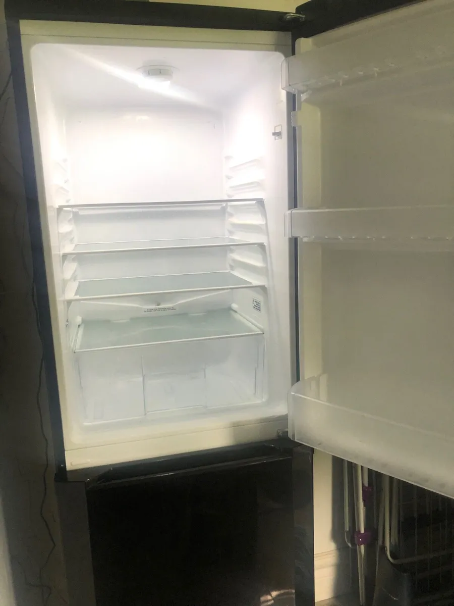 Fridge - Image 2