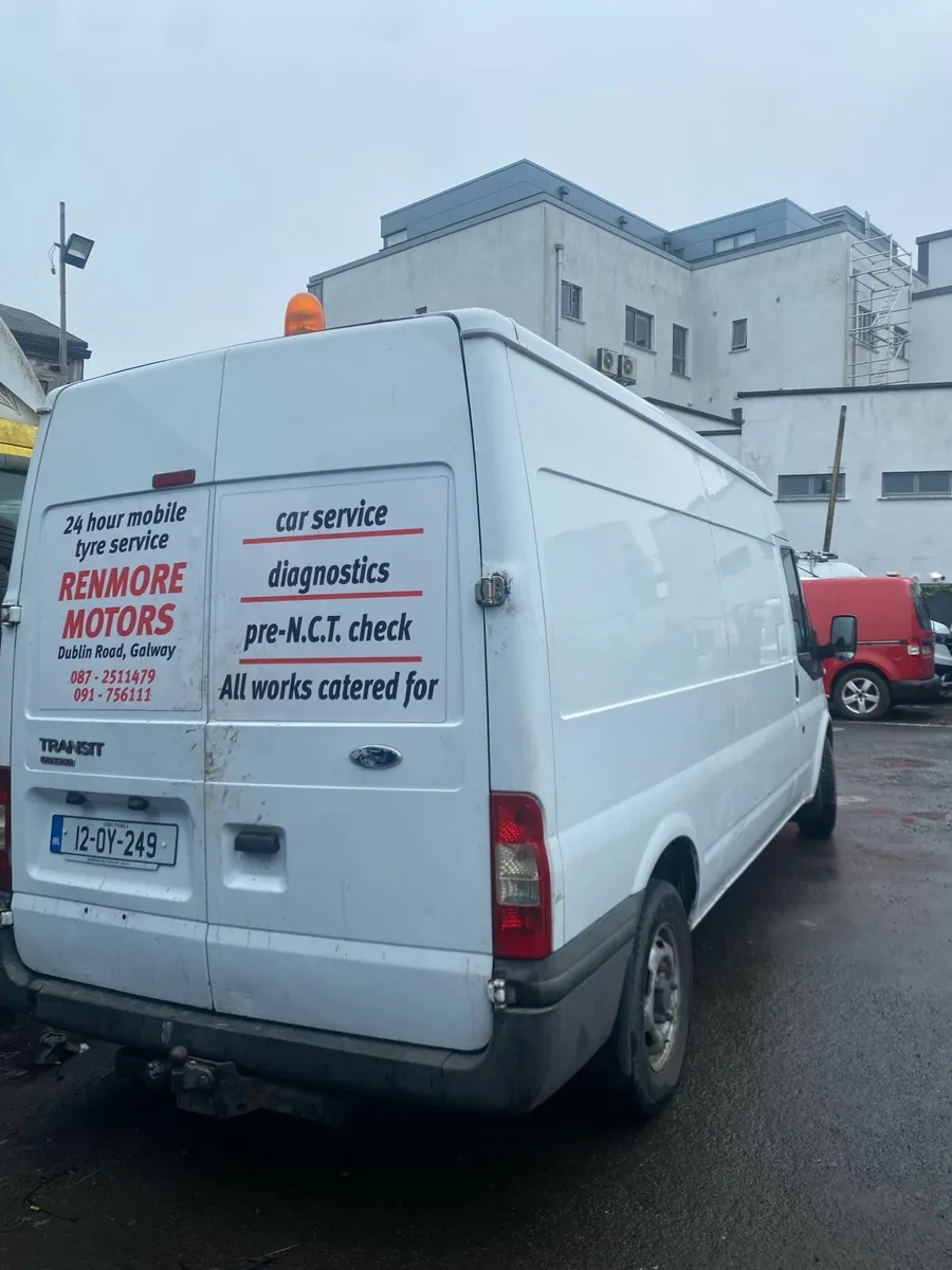 Ford Transit 2012 - Image 1