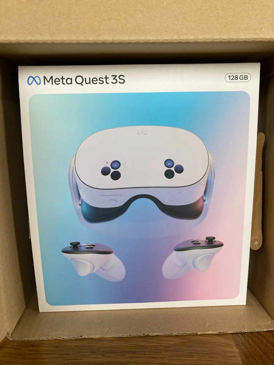 Quest 3s VR headset - Image 1