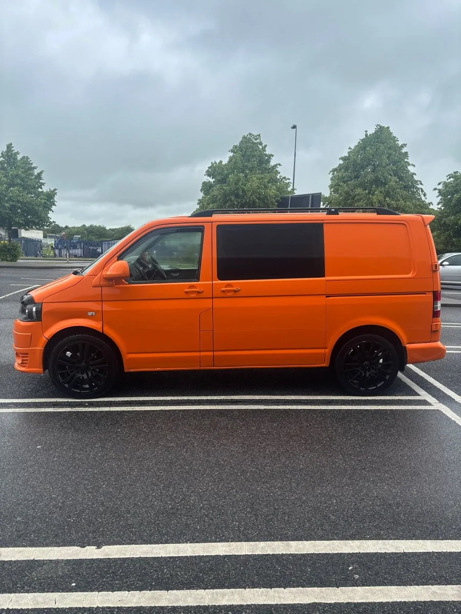 2012 Volkswagen Transporter Crew Cab - Image 3