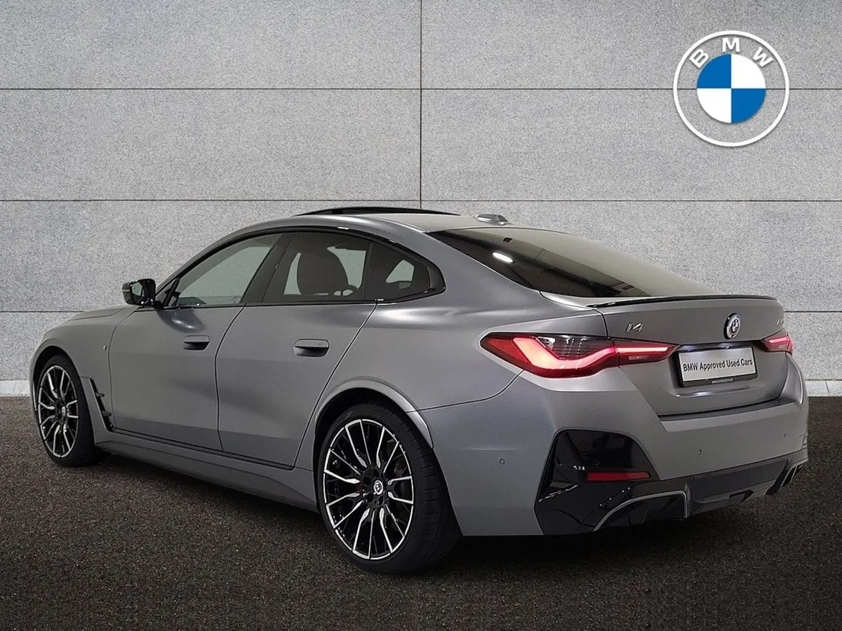 BMW i4 M50 - Image 3