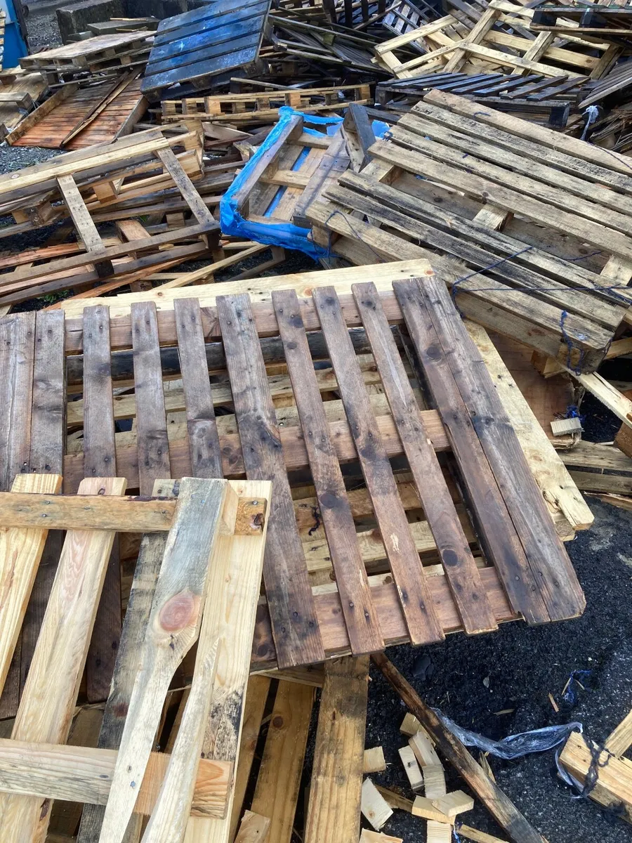 Pallets /firewood
