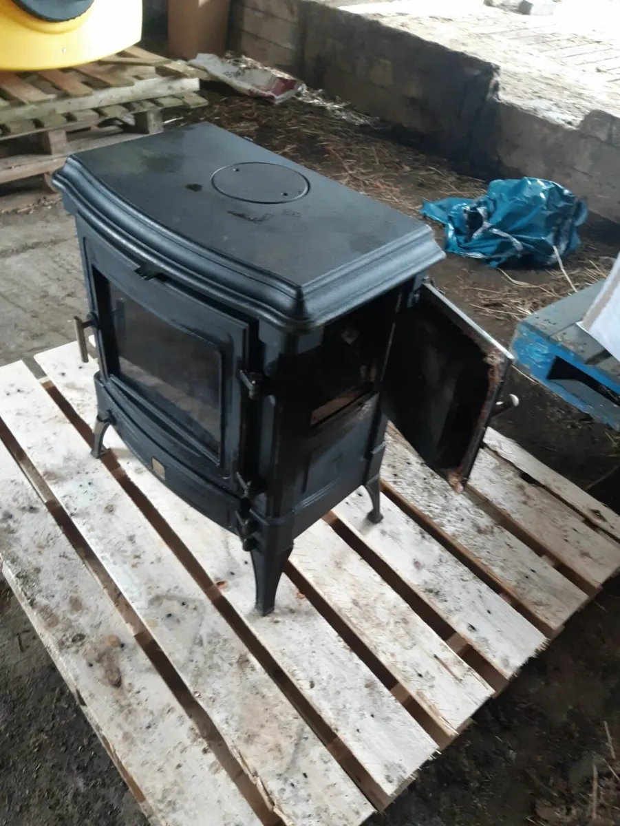 Stove - Image 3