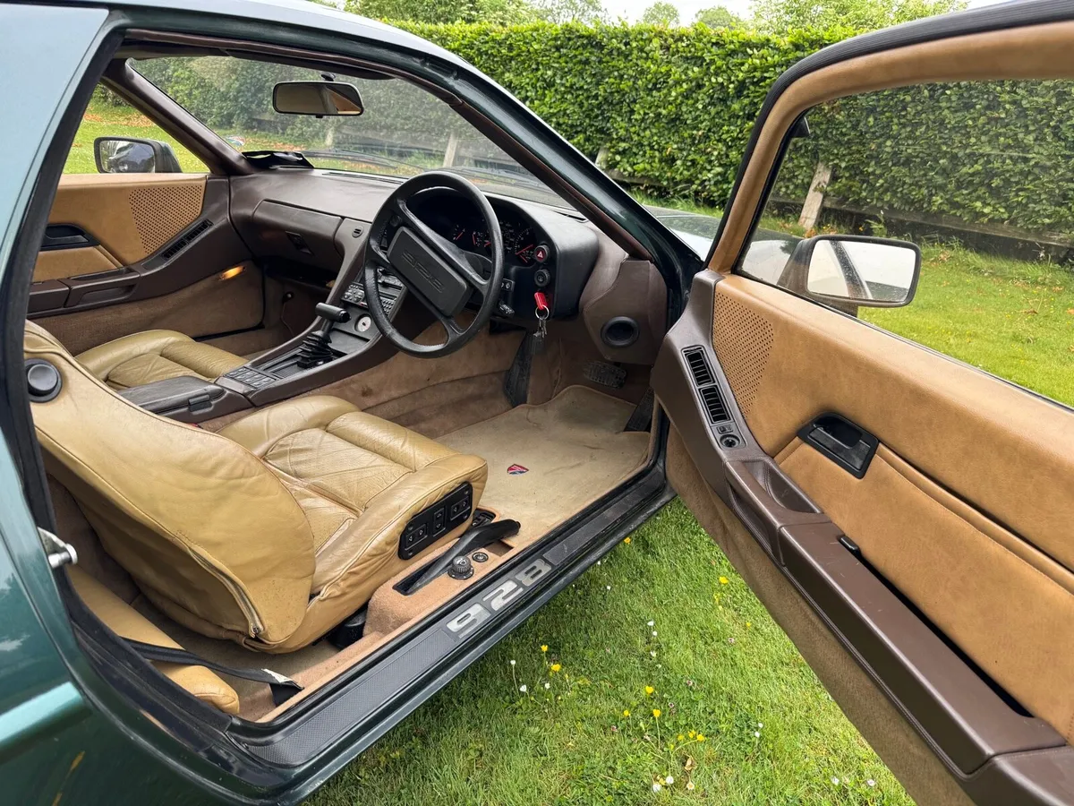 Porsche 928s - Image 2
