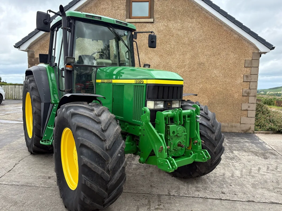 John Deere 6910 - Image 3