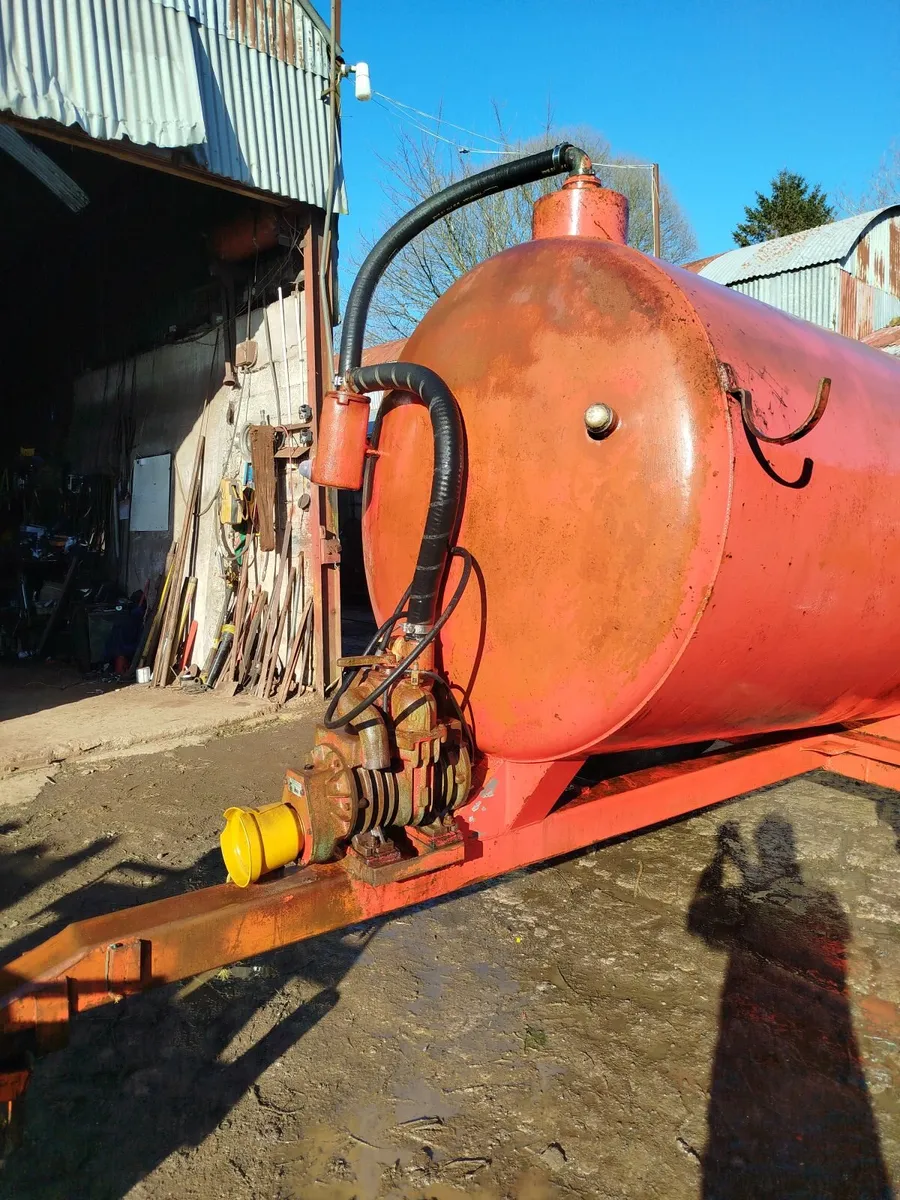 slurry tanker - Image 3