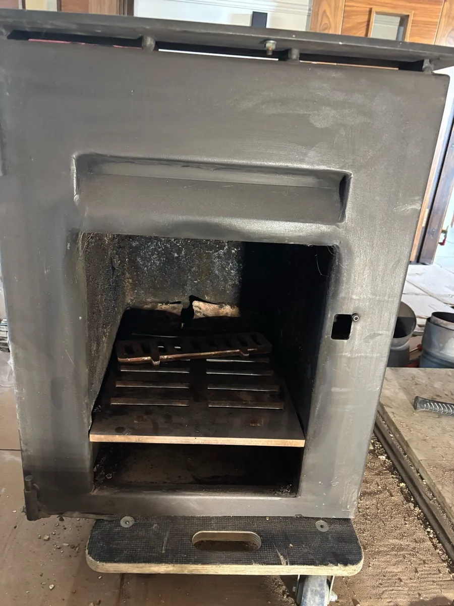 Stove - Image 3