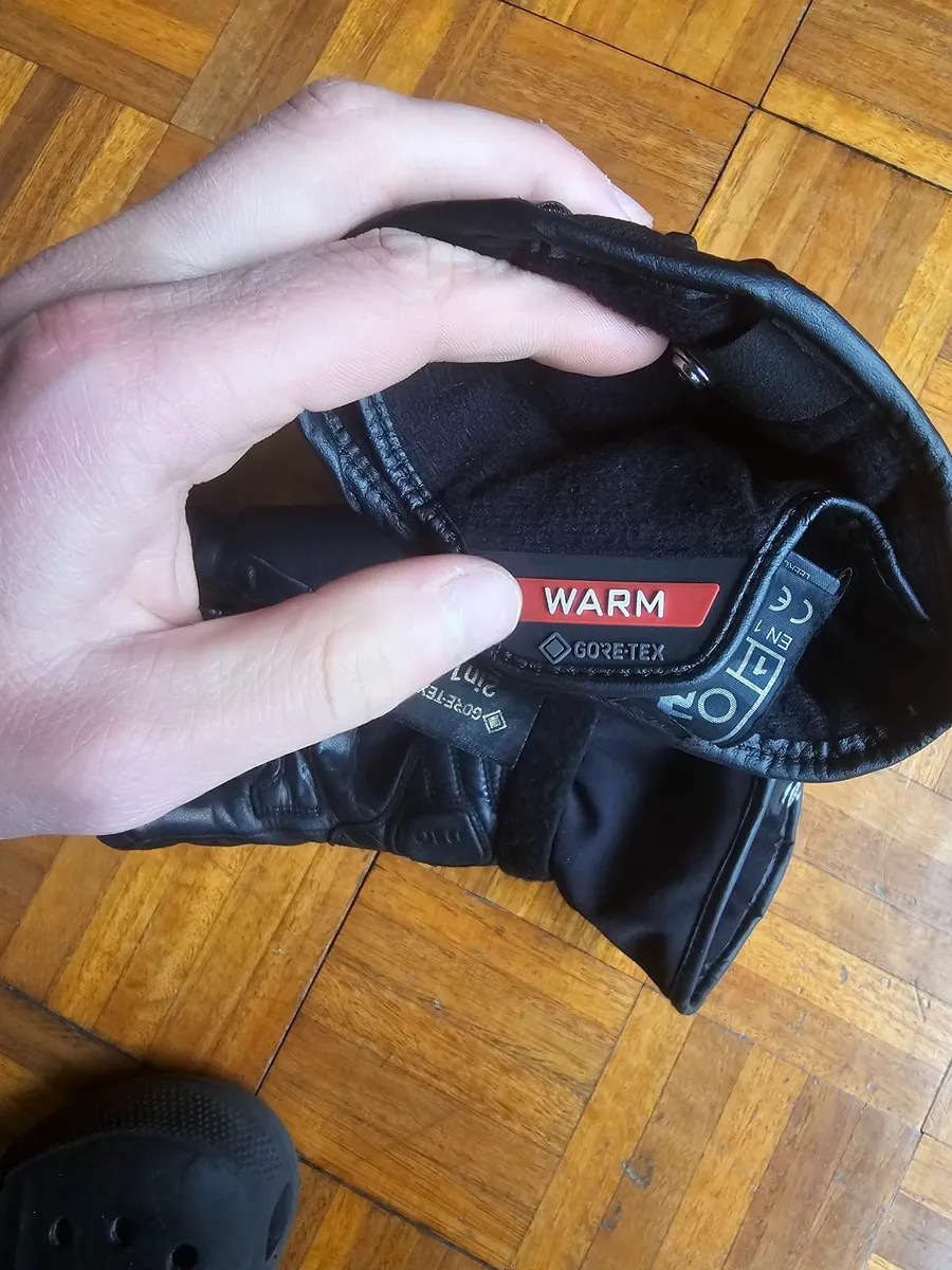 Richa Winter Gore-Tex waterproof motorcycle gloves - Image 1