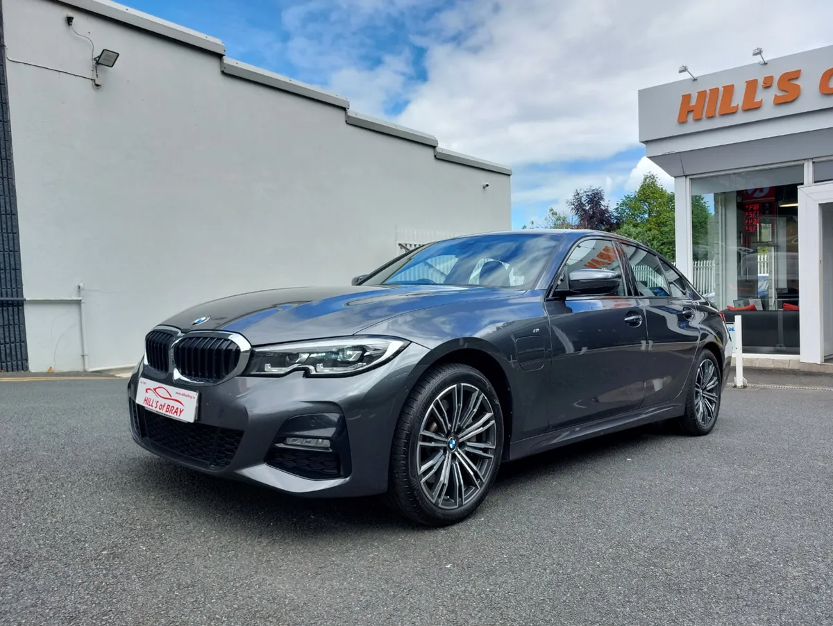 BMW 3-Series 2021 330E M SPORT PHEV 288BHP - FULL - Image 3
