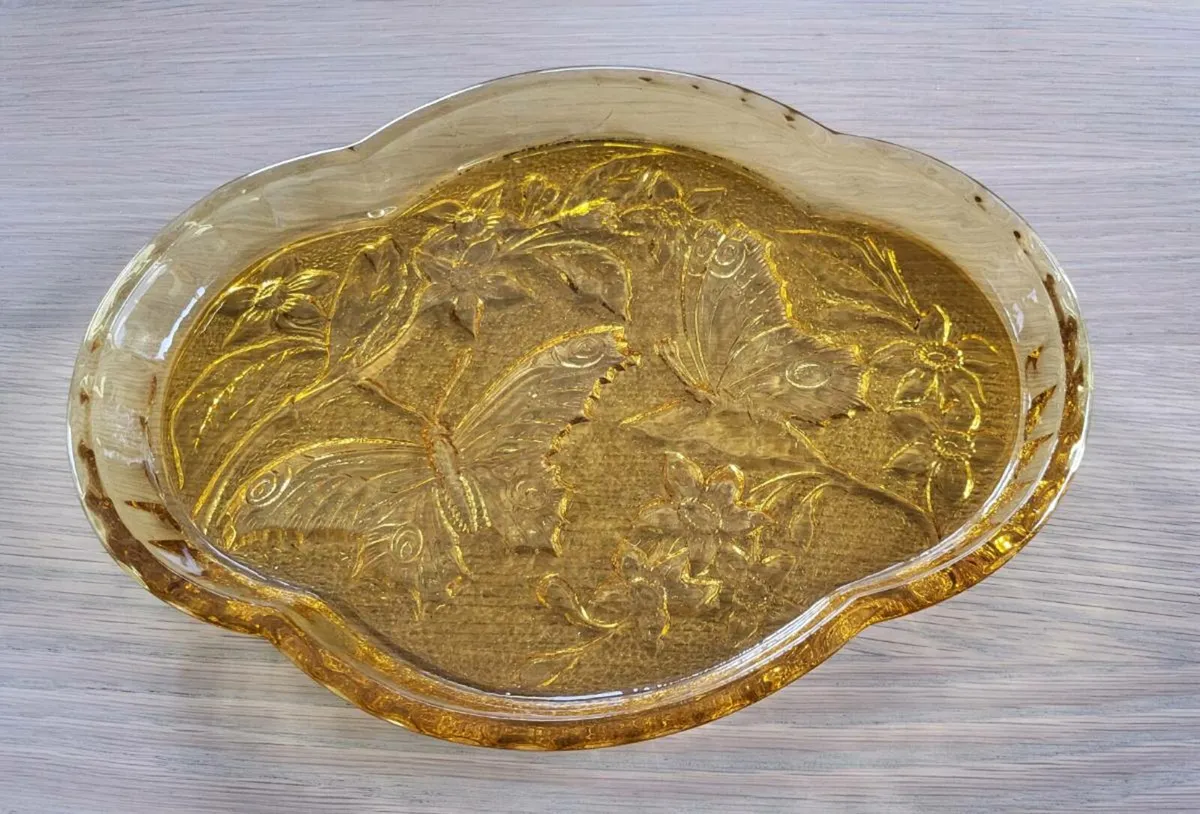 1920s Art Deco Amber Glass Trinket set - Image 2