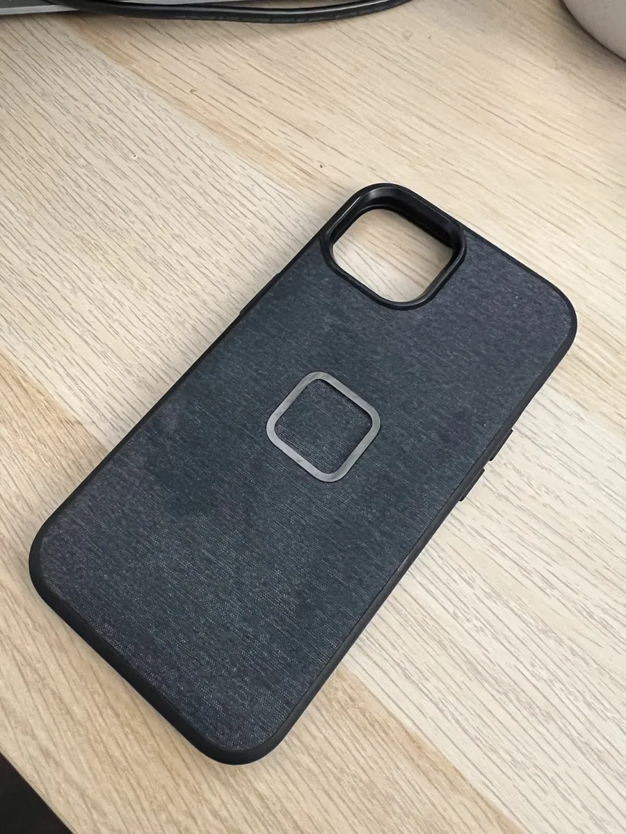 Peak Design iphone 13 case with magsafe - Image 1