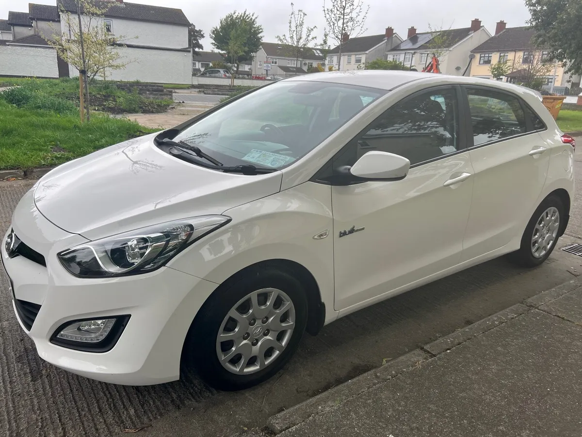 Hyundai i30 1.4 Petrol,Only68K,Like New,Full Hist - Image 2