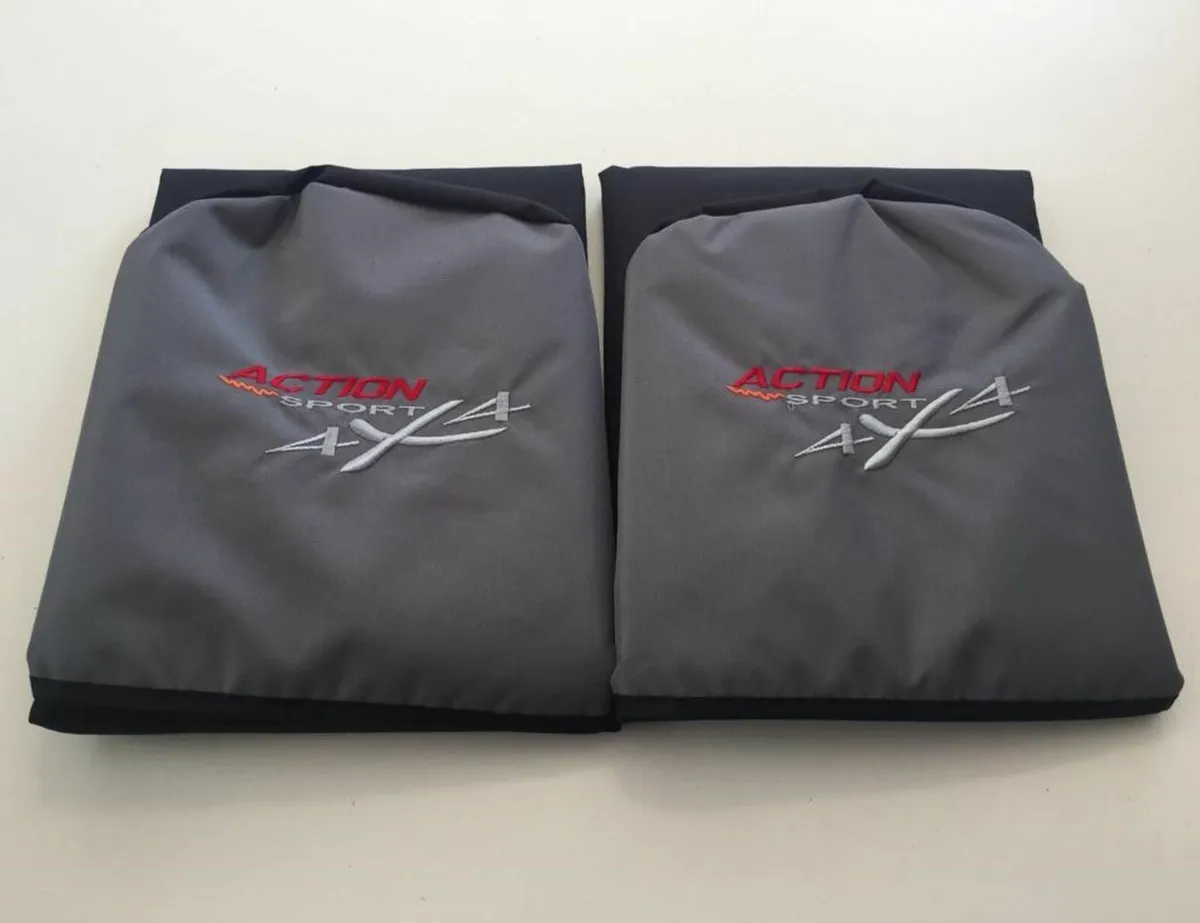 ACTION SPORT 4×4 HEAVY DUTY SEAT COVERS GREY/BLACK - Image 1