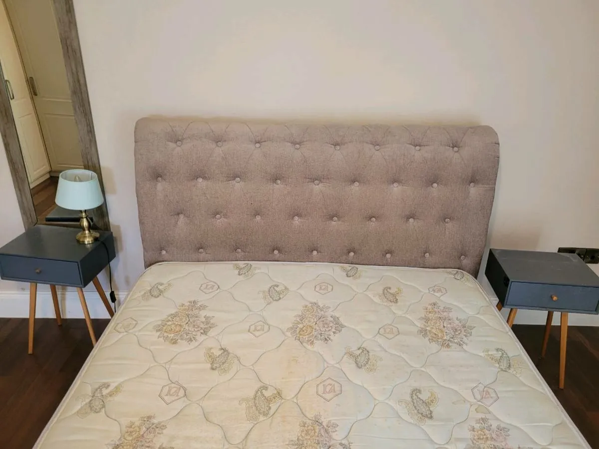 Grey Fabric King Sleigh Bed Frame - Image 3
