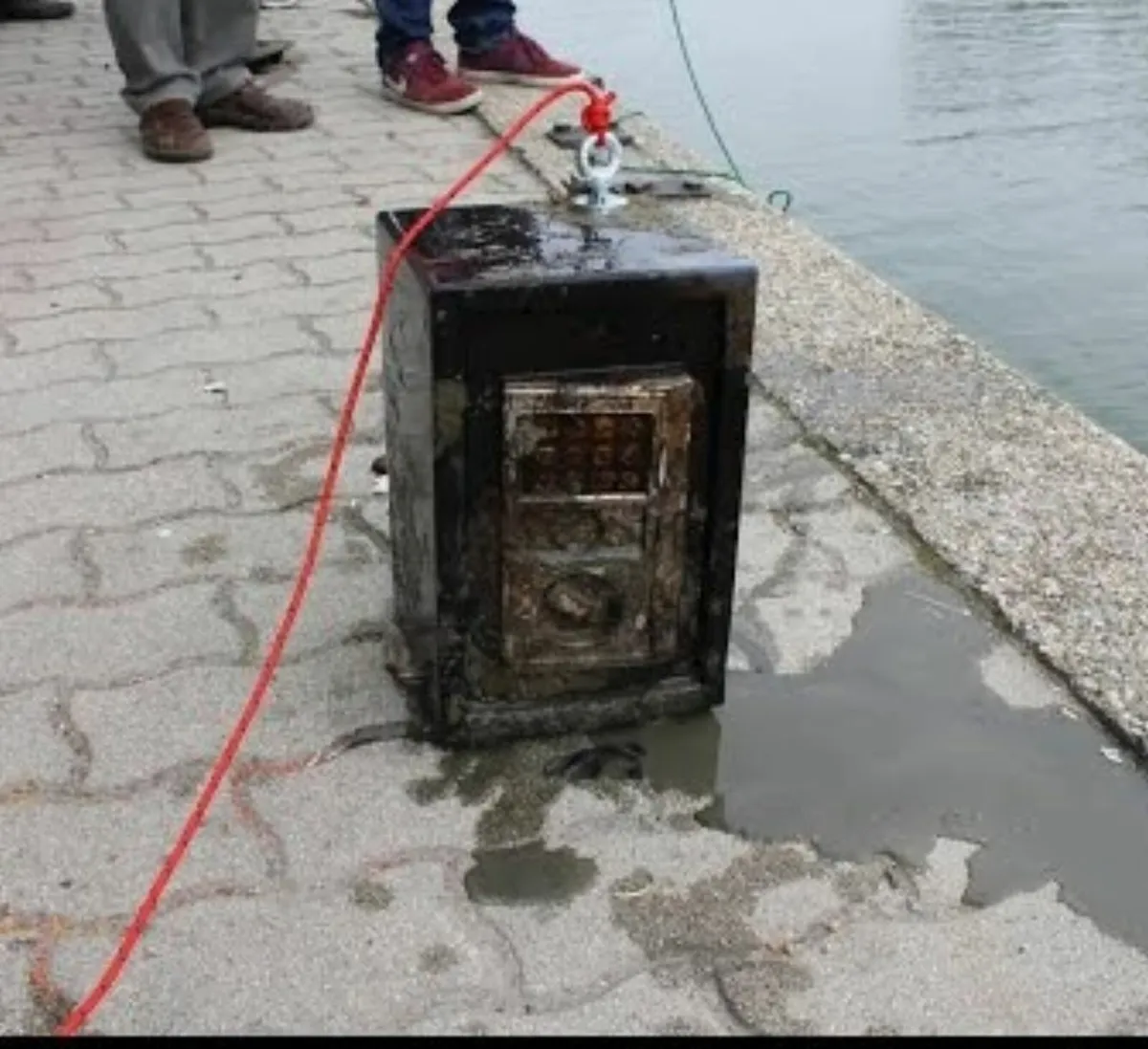 115KG Magnet fishing Neodymium super strong - Image 1