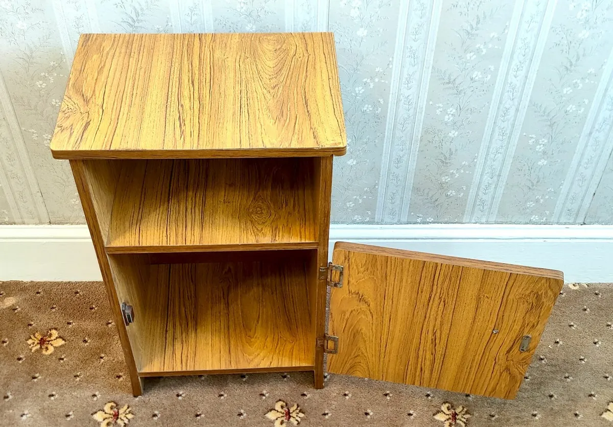 Compact Bedside Locker Mid Century (37.5cm) - Image 3