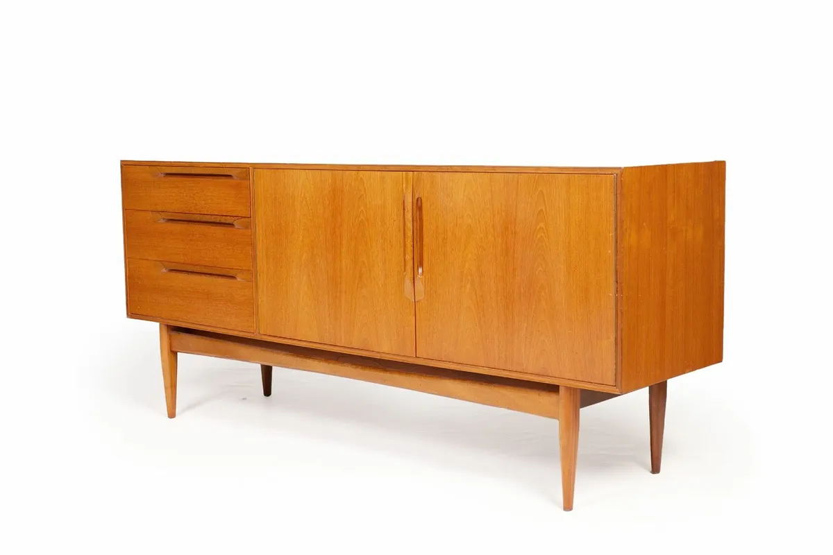Mid Century Mcintosh Sideboard - Image 3