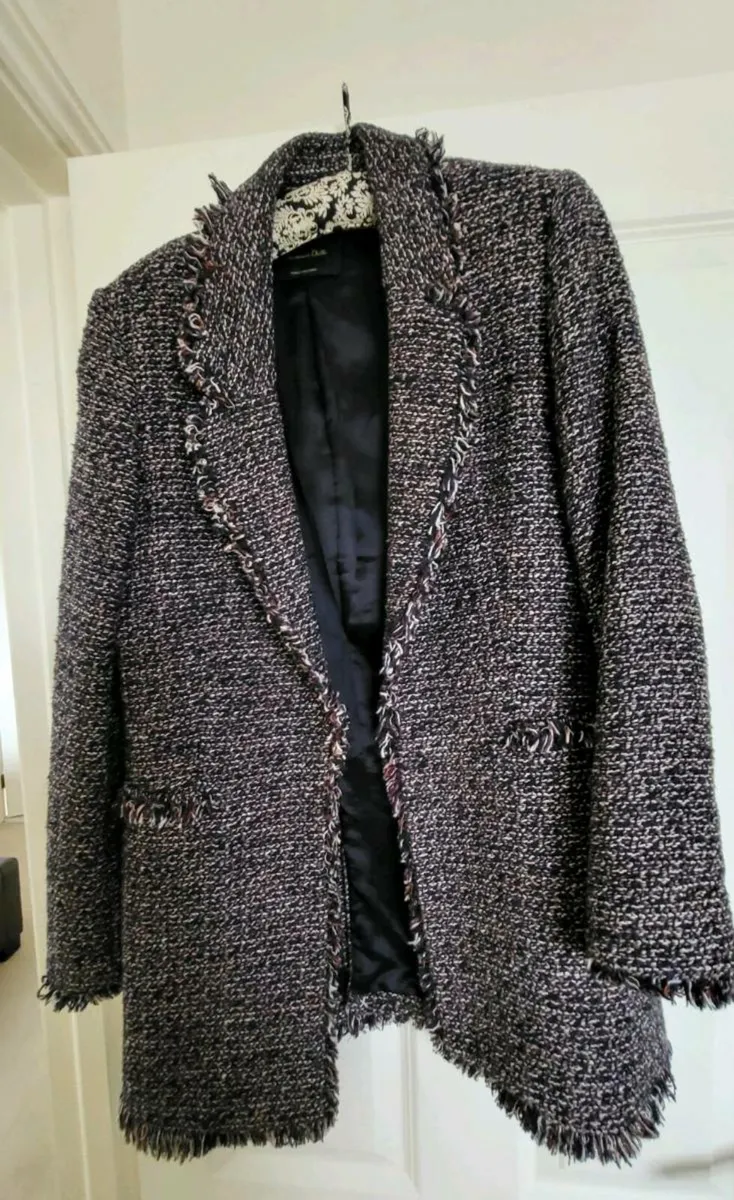 As new, Massimmo Dutti long jacket. - Image 1