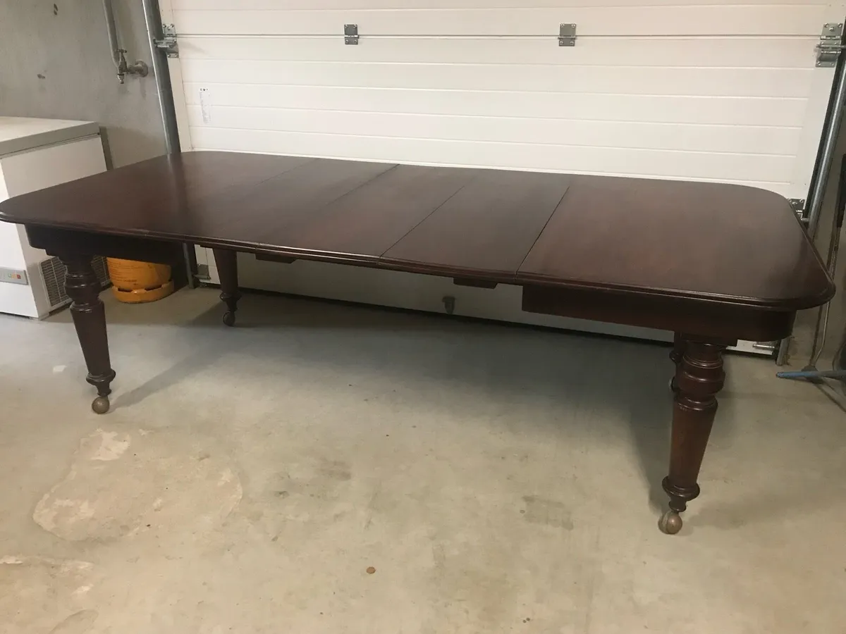 Antique extending Dining room table - Image 4