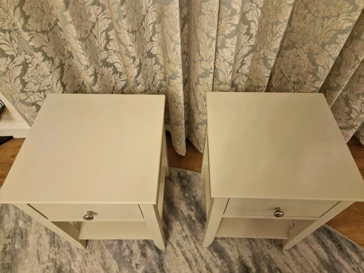 Pair of Ashby Cotton Night Stands/ Lockers - Image 2