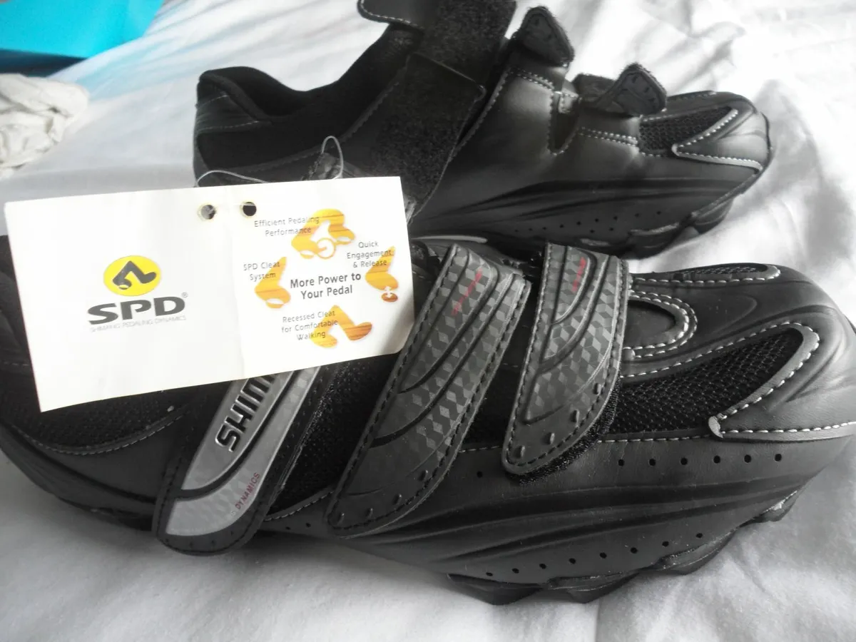 Cycling shoes - Image 2